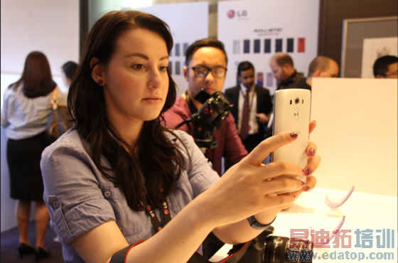 LG G3��ʵ�尴��������ڱ��������ı�ø�����