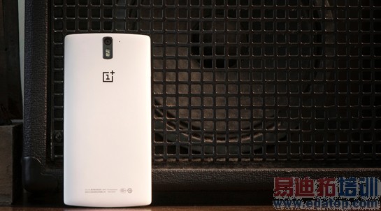 一加手机正式发布 业界首款1999高通801