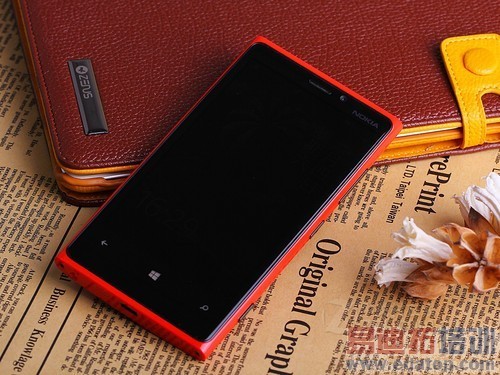 �����Լ۱ȵ�WP8 ŵ����920�ٱ��µͼ� 