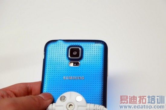 1600����������ͷ