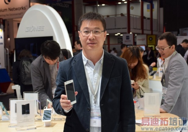 ����¬ΰ�����������3500��̨ ����2000��̨