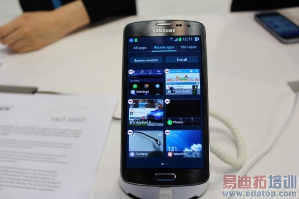 ����Tizenԭ�ͻ����֣��������õ�Android��¡Ʒ