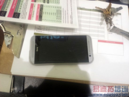 HTC M8���Ի�