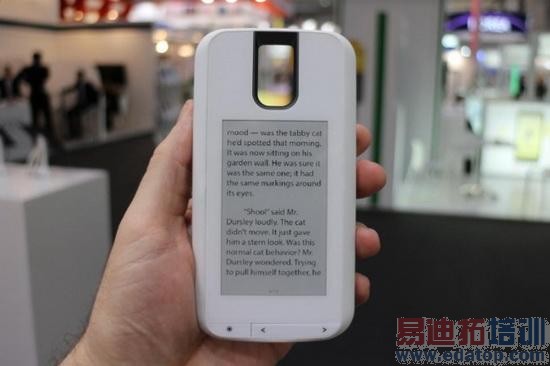 �����ֻ��ǣ���ͨ�ֻ��䡰˫����