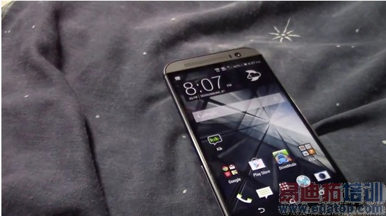 HTC All New One��ͼ�ع� ����Blinkfeed�ȹ���