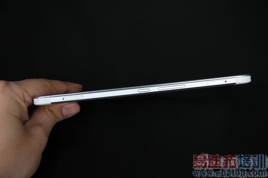 һ����������ĳ���7Ӣ�绪Ϊ��ҫX1����