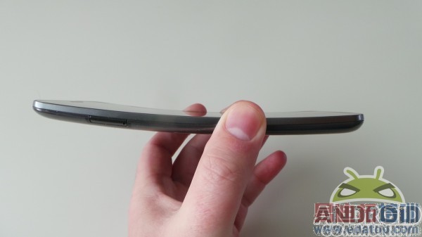 LG������ G Flex���֣���������ָм�