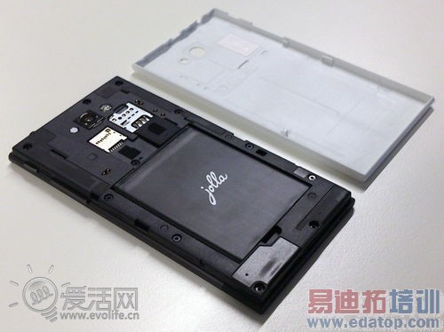 世界首台Jolla手机详评:MeeGo重生 前景光明