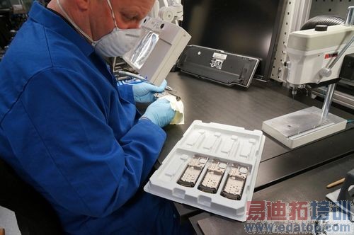 一探Vertu总部究竟:最奢侈的手机是怎么造出来的?