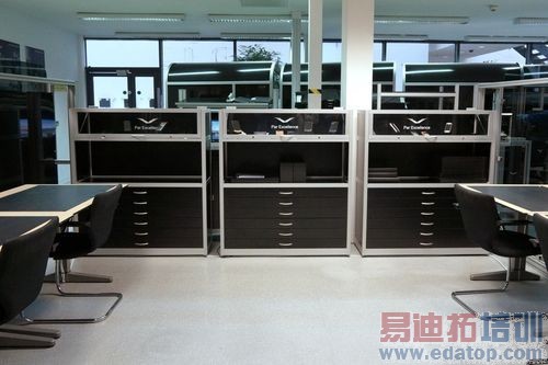 一探Vertu总部究竟:最奢侈的手机是怎么造出来的?