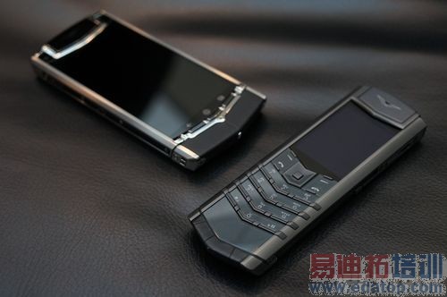 一探Vertu总部究竟:最奢侈的手机是怎么造出来的?