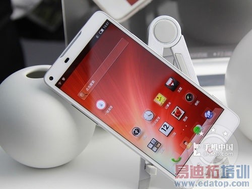 �ƶ���iPhone5s���ص�����4G�ֻ�����(2)