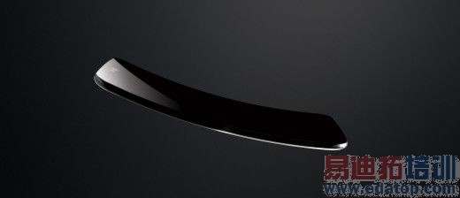 LG弯屏手机G Flex下月发布 多图曝光