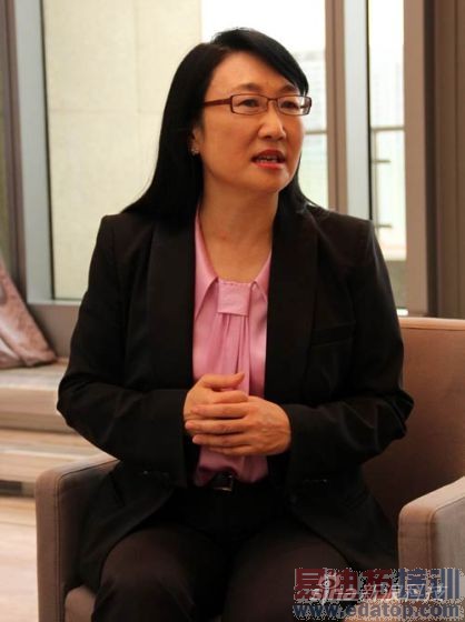 HTC���³���ѩ������ʢ���ð칫�ҽ����������ֻ�ר��