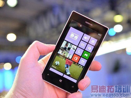 520���� ŵ�����ѽӽ�90%��WP8�г��ݶ� 