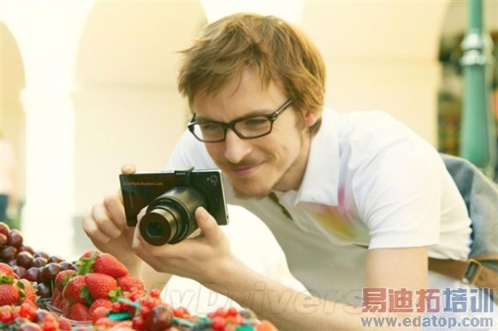 拼Lumia 1020 索尼新旗舰的秘密武器露真容