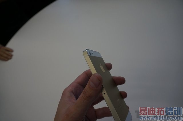 iPhone 5s���֣�home���ָкܰ�