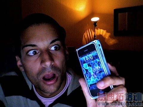 �������ֻ�����Android��iPhone��̬������в