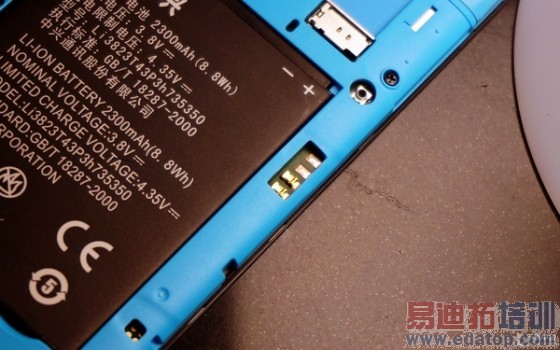 2GHzӢ�ض�˫�˴����� ����GEEK���� 