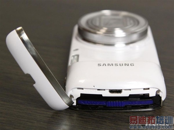 ˭�������������ֻ�PK���/ŵ����808