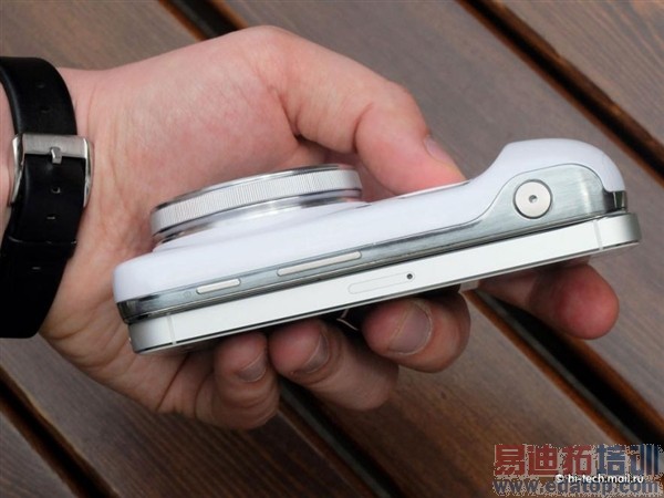 ˭�������������ֻ�PK���/ŵ����808