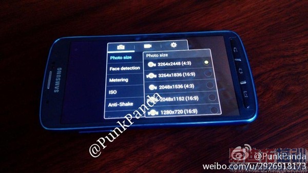 ����Galaxy S4��ɫ�����ͼ��