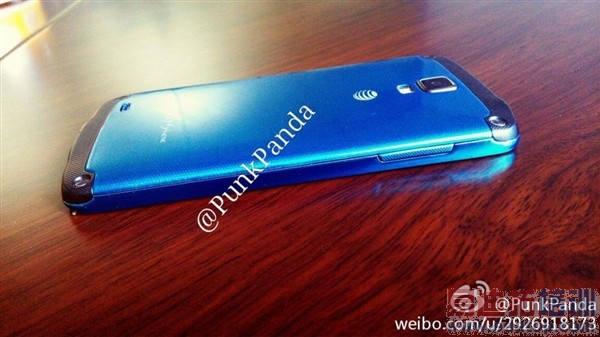 ����Galaxy S4��ɫ�����ͼ��