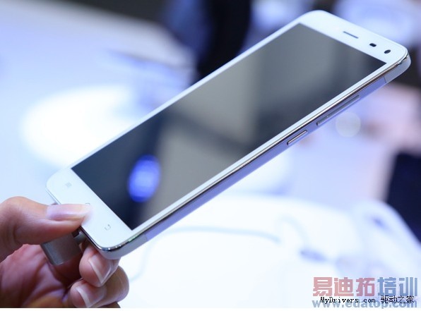 TD�沽����5.7���콢XplayЯ��ɫ������