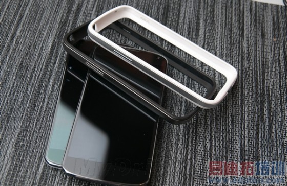 ��ͼ������è�桱Nexus 4�������ְ���