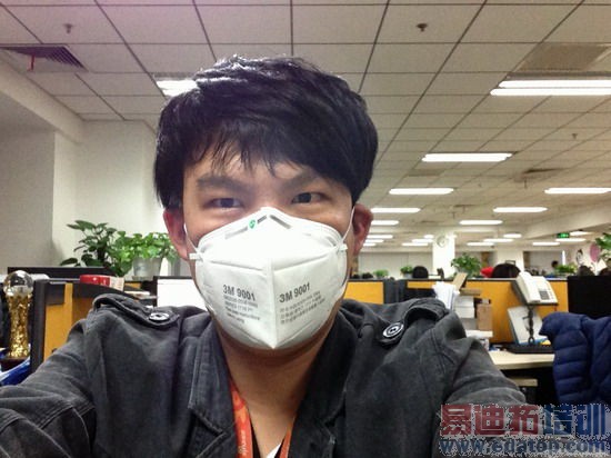 �޹�ǹ��ܵ���ͨ�ֻ�