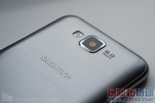 ��ΪWP8���� ����SCH-R860U���ƻ��ع� 