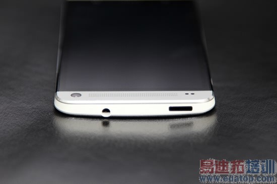 HTC One���� ���� ���ͼ