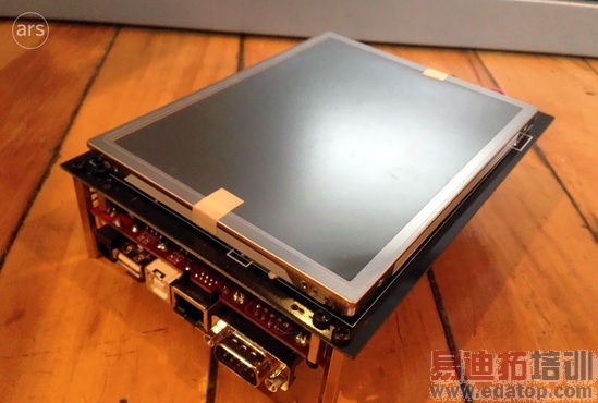 2005���iPhoneԭ�ͻ���Ƭ�ع� ����Ǿ���