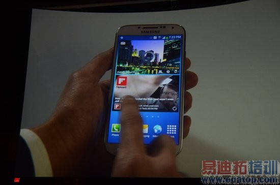 ͼ��ֱ��������GALAXY S4������