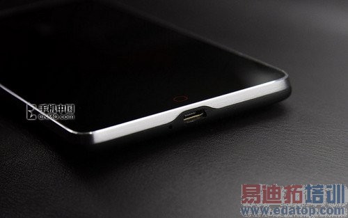 ��ɫ�ջ�5���ĺ˰�׿���콢 nubia Z5
