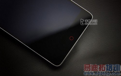 ��ɫ�ջ�5���ĺ˰�׿���콢 nubia Z5