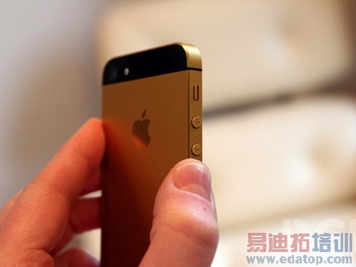 iPhone/WP������������100��Ԫ��ݮ���(ͼƬ����BGR)