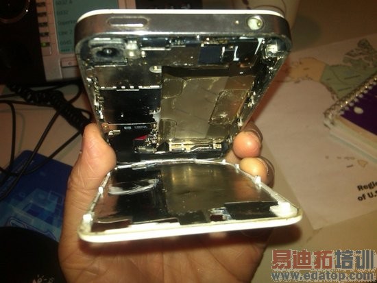 ŦԼŮ�ӳ���iPhone 4S��ع����ۻ� �ֻ���