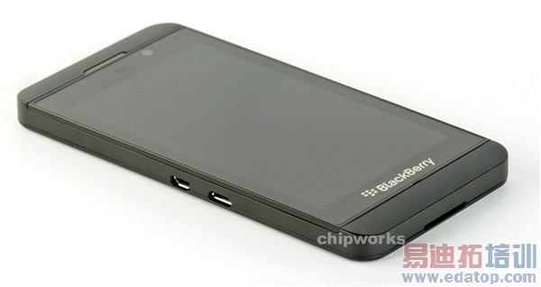 黑莓Z10拆机:内部芯片很“个性”