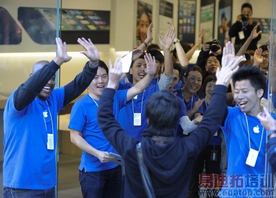 ƻ���״εǶ��ձ��ֻ��г����Ʒ������������