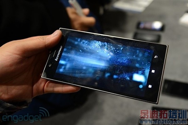 ����5.5���콢K900���棺������ʮ��/UI����