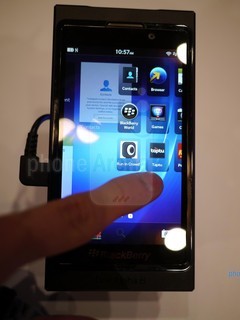 ��ȫͼ����ʾBlackBerry 10ϵͳȫ������ 