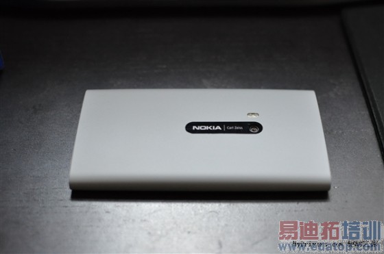 ������ָ�� ��ɫLumia 920����ͼ��