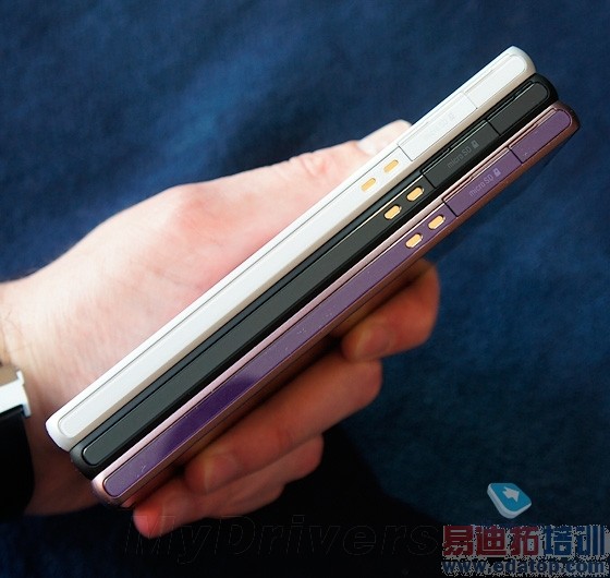 ���ٹ����������ɧ�콢Xperia Z�ۼ��ع�