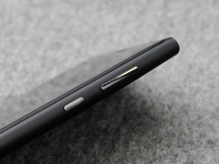 WP8旗舰来袭 诺基亚Lumia 920上手体验