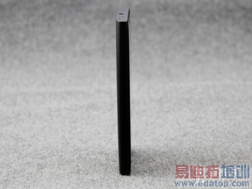 WP8旗舰来袭 诺基亚Lumia 920上手体验