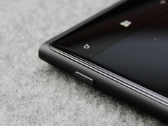 WP8旗舰来袭 诺基亚Lumia 920上手体验