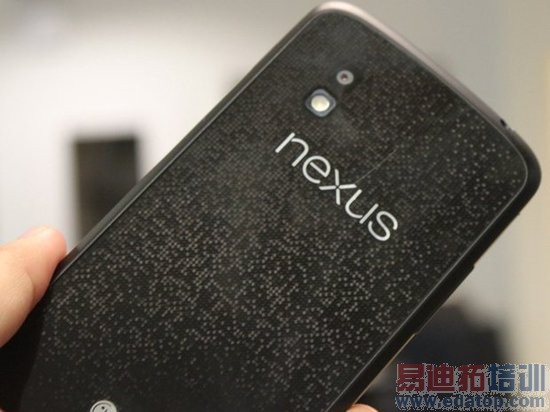 �ȸ�Nexus 4����Ӧ�� ��������ʱ���Ƴ���7��