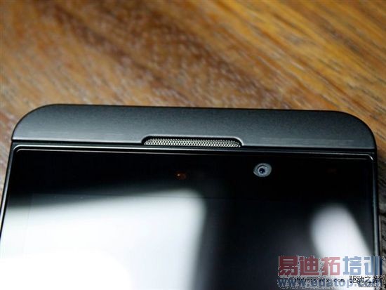 RIM����֮����Lϵ��ݮ10���ͼ��