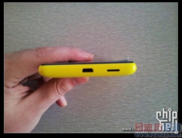 ���ܲ����� ŵ����Lumia 820���й��̻�ϸ���ع�